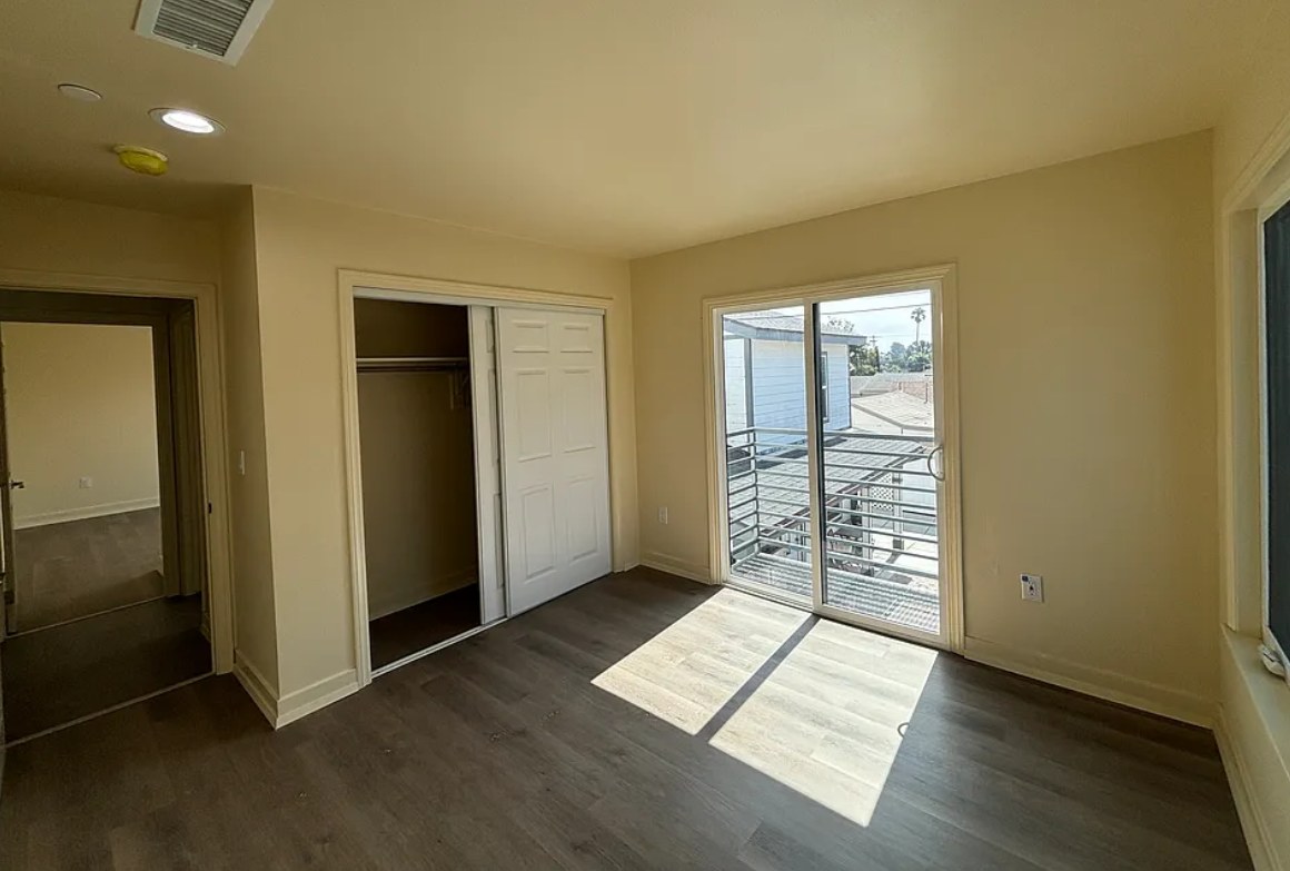 186 Bell Way &mdash; bedroom